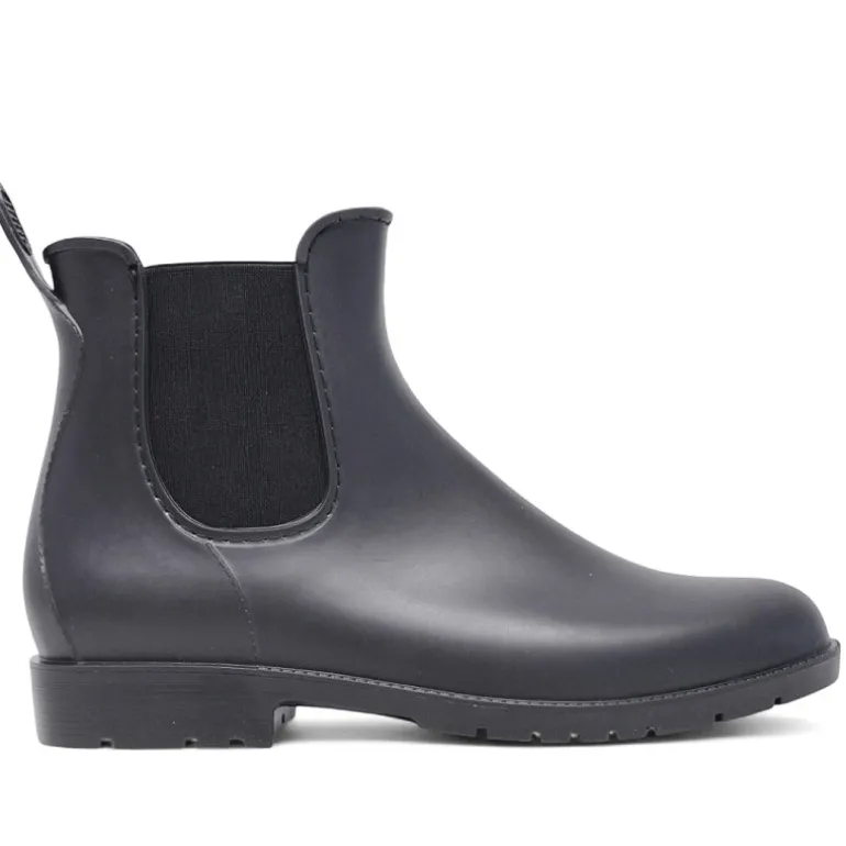 Botas agua estilo chelsea en negro con tirador trasero