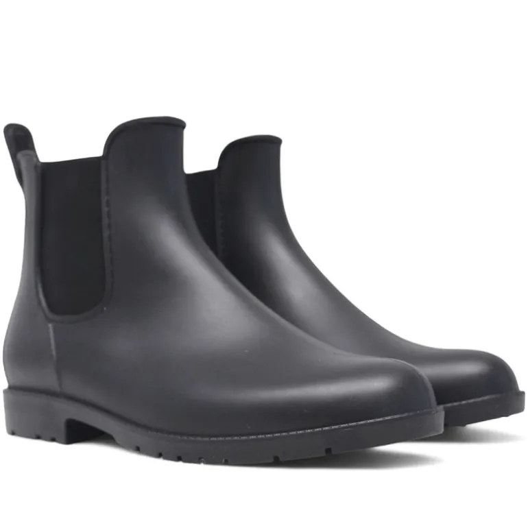 Botas agua estilo chelsea en negro con tirador trasero