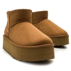 Botas australianas Mustang nivia estilo australiana con bordado en el talón