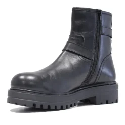 Botines planos negras de piel con doble hebilla y cremallera lateral