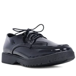 Mocasín negro de charol con cordón redondo