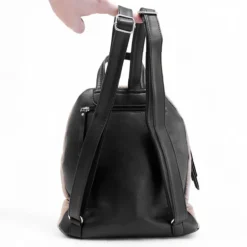 Mochila Querol taupe de efecto acolchado con cremallera delantera y detalles negros