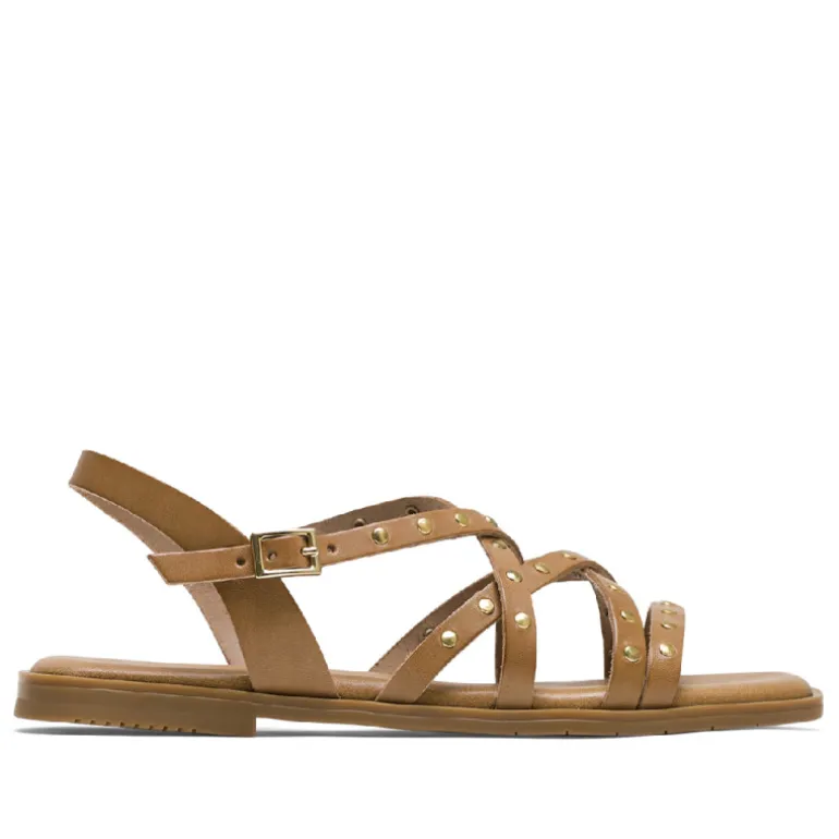 SANDALIA PLANA DE PIEL CON TACHUELAS TAUPE VICTORIA PORRONET