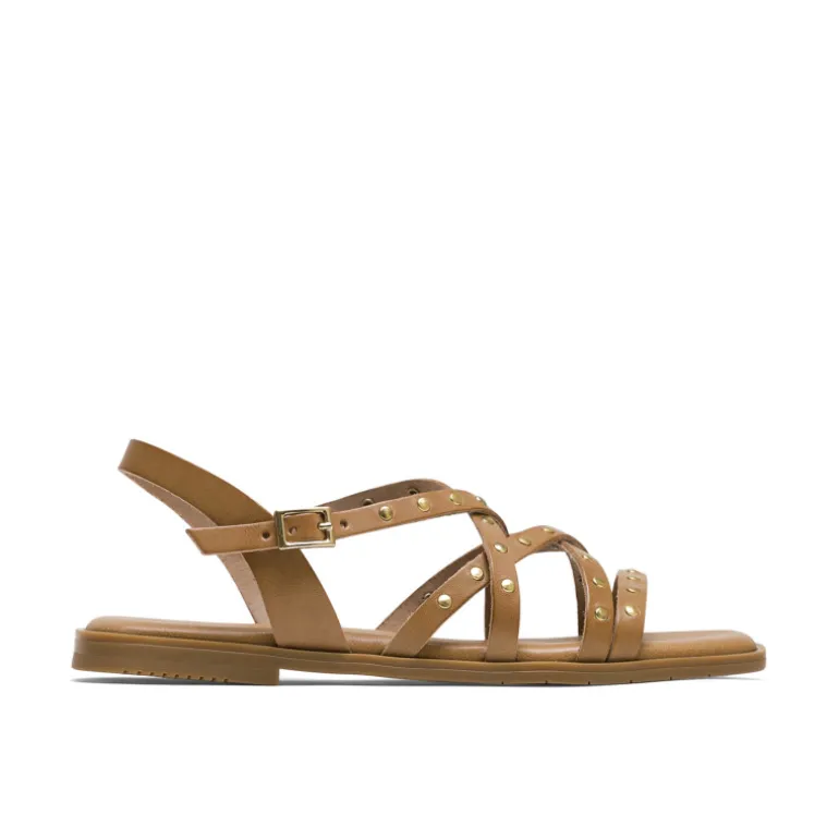 SANDALIA PLANA DE PIEL CON TACHUELAS TAUPE VICTORIA PORRONET