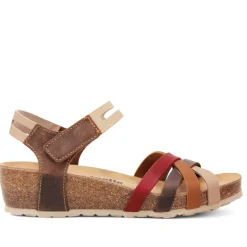 Sandalias cuña marrones con tiras en tonos tierra y cierre de velcro de piel
