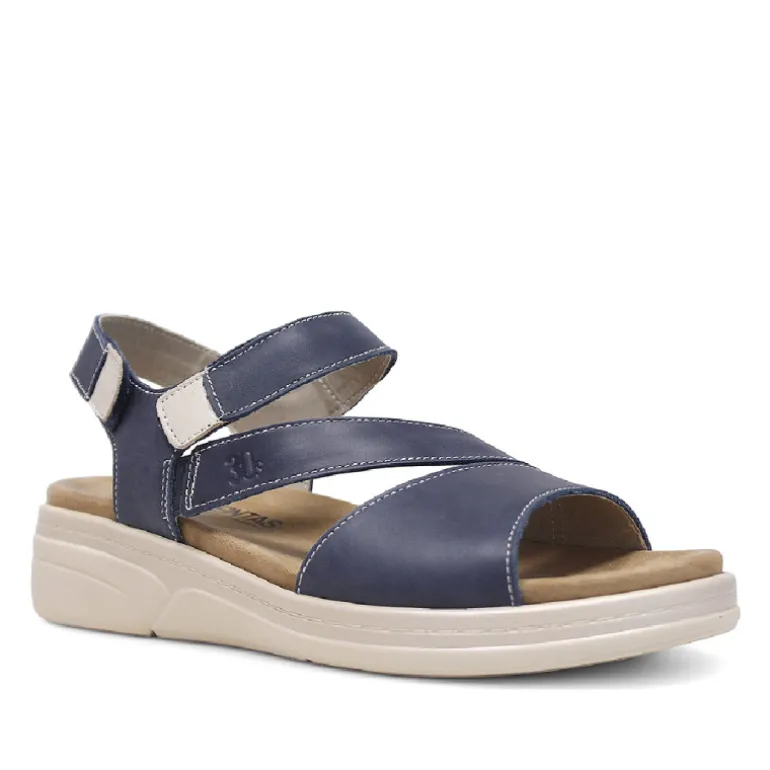 Sandalias cuña Treintas azules de piel con tira cruzada en el empeine y cierre de velcro