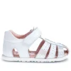 sandalias Pablosky con detalles cromados, cierra de velcro y horma ancha
