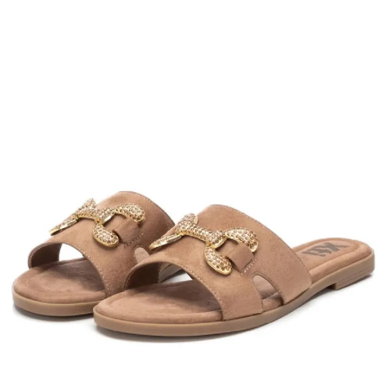 Sandalias planas Xti taupe de pala con detalle metálico