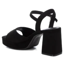Sandalias tacón Xti negras con tacón cuadrado y detalle plateado