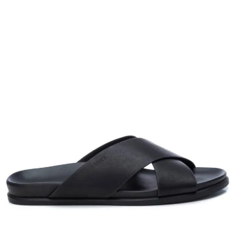 Sandalias Xti negras cruzadas con tiras anchas