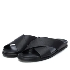 Sandalias Xti negras cruzadas con tiras anchas