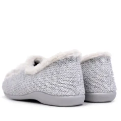 Zapatillas casa de tejido con diseño de osito cerradas
