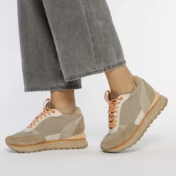 Zapatillas urban Gioseppo kajan con cuña interna y mix de materiales