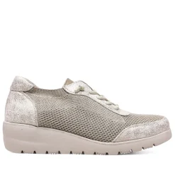 Zapatos cuña Treintas taupe de malla con cordones elásticos y cuña