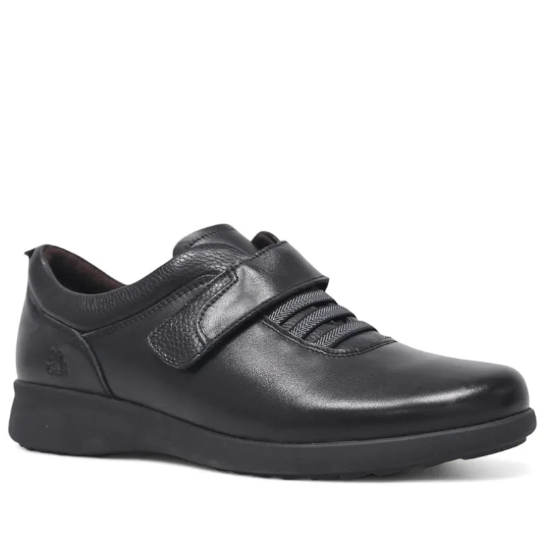 Zapatos planos Treintas de piel negra con cordones elásticos y cierre de velcro