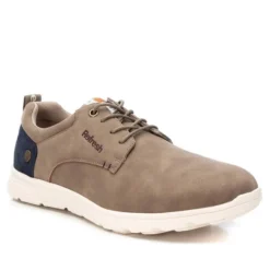 Zapatos sport Xti taupe con tirador trasero y detalle azul